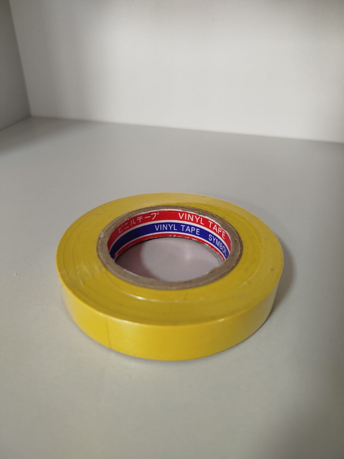 İzoləedici lent polivinilxlorid tipli marka PVC